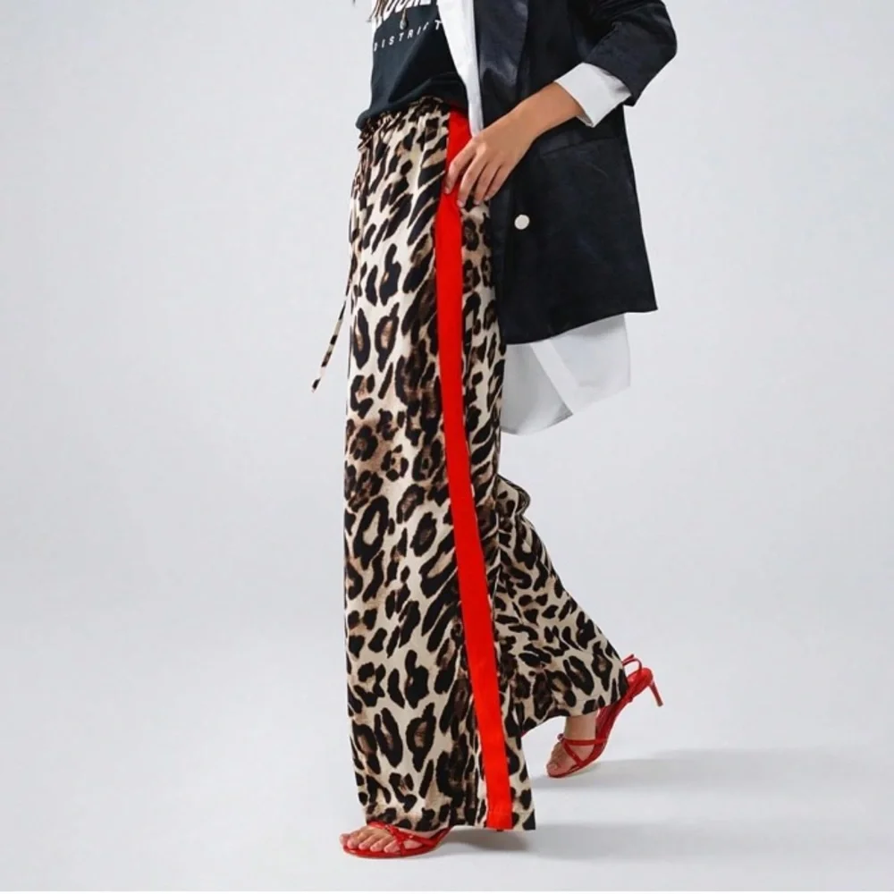 NWT Jodifl Hidden Agenda Wide Leg pants - Picture 3 of 9